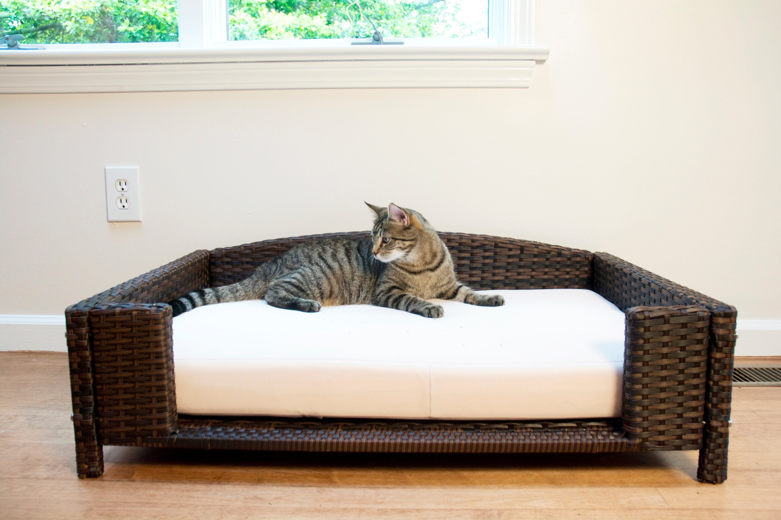 Rattan Rectangular Pet Sofa